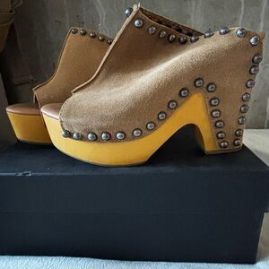 Dingo Tan Studded Mules